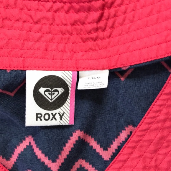 Roxy 👗 Dress - Picture 2 of 3